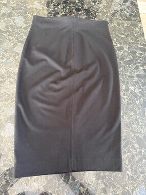 Wilfred Pencil Skirt